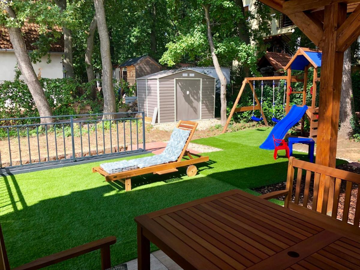 Balaton Wellness Tom Cat Nyaralo 1 Wellness Es 1 Gyermekbarat Apartmannal Kovagoors Zewnętrze zdjęcie