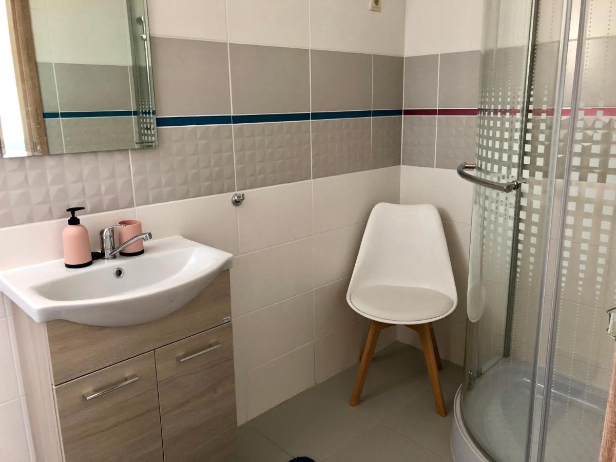 Balaton Wellness Tom Cat Nyaralo 1 Wellness Es 1 Gyermekbarat Apartmannal Kovagoors Zewnętrze zdjęcie