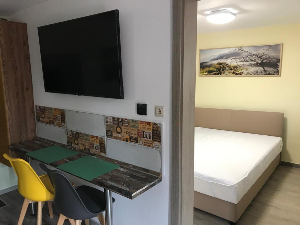 Balaton Wellness Tom Cat Nyaralo 1 Wellness Es 1 Gyermekbarat Apartmannal Kovagoors Zewnętrze zdjęcie