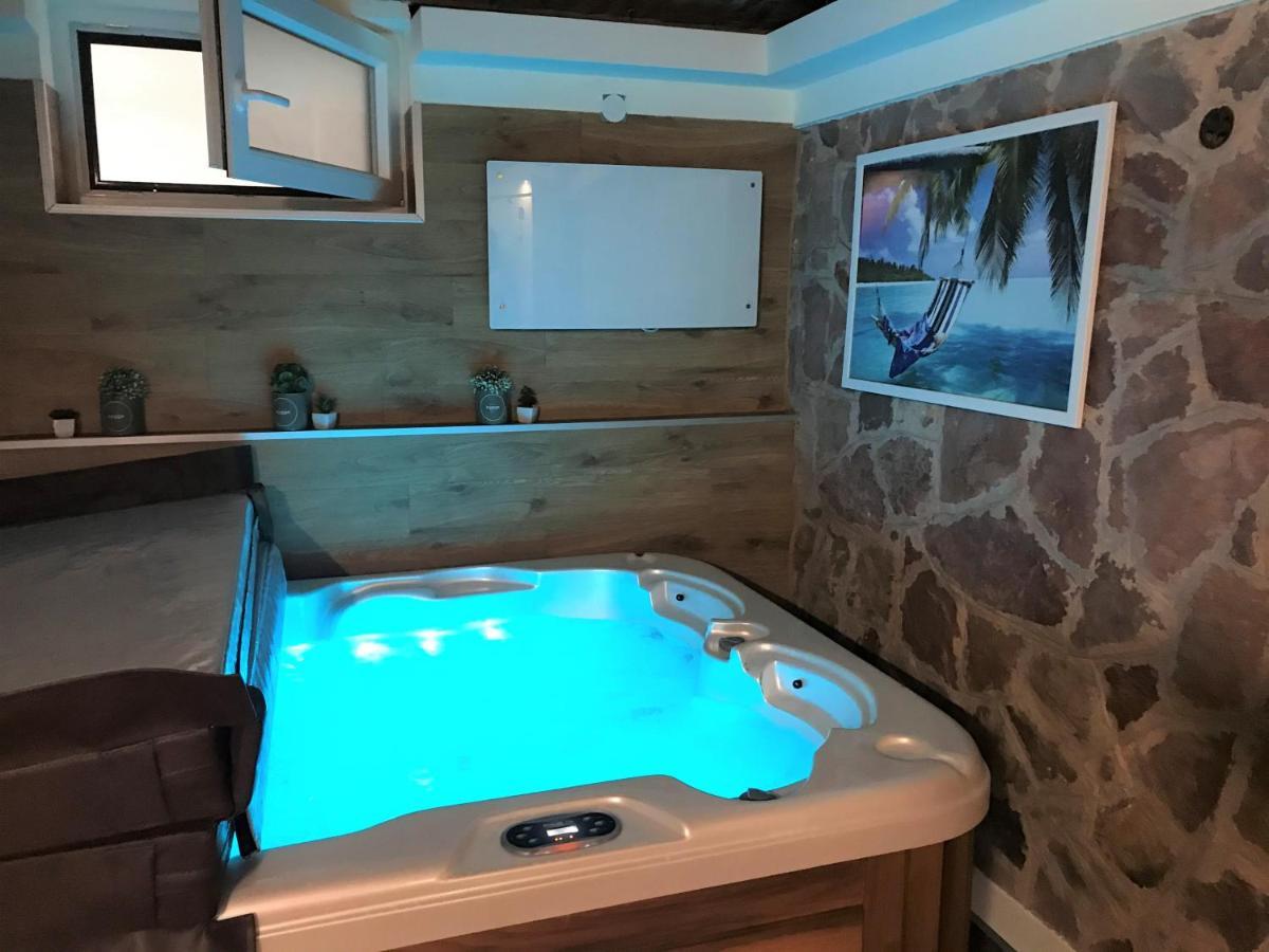 Balaton Wellness Tom Cat Nyaralo 1 Wellness Es 1 Gyermekbarat Apartmannal Kovagoors Zewnętrze zdjęcie