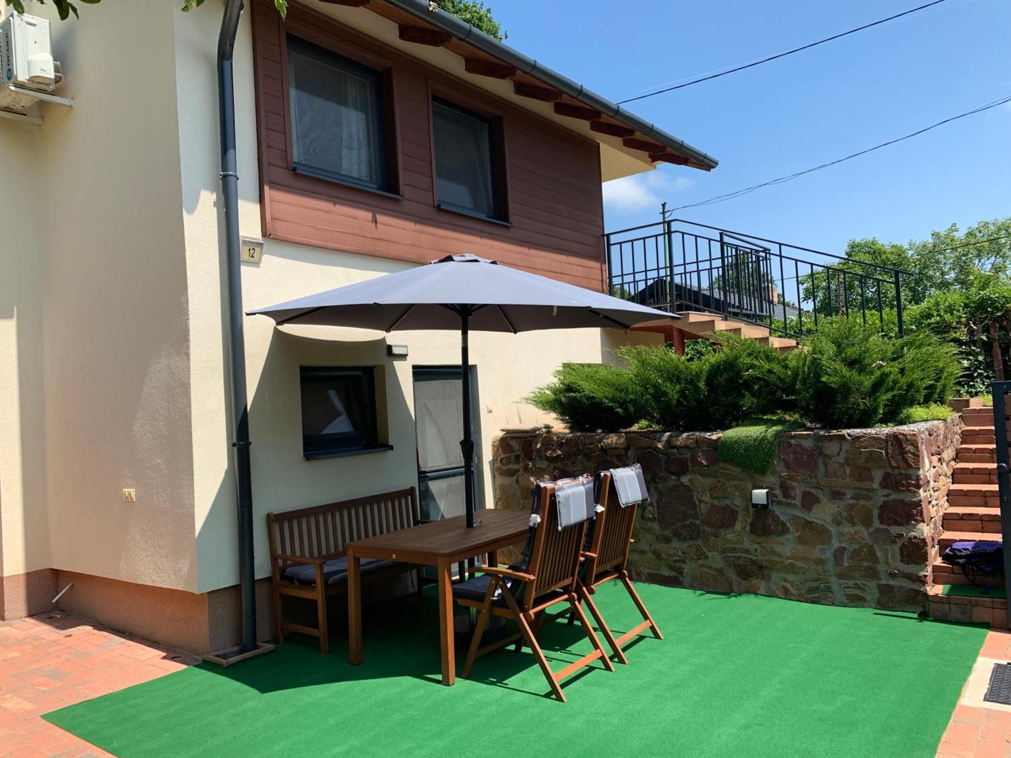 Balaton Wellness Tom Cat Nyaralo 1 Wellness Es 1 Gyermekbarat Apartmannal Kovagoors Zewnętrze zdjęcie
